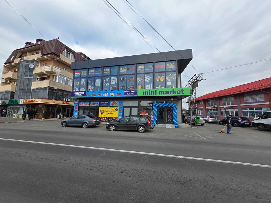 Inchiriem 200mp spatiu comercial