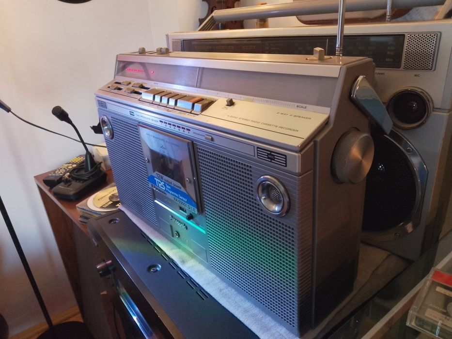 Pick up/ Panasonic RX 5300LS/Boombox