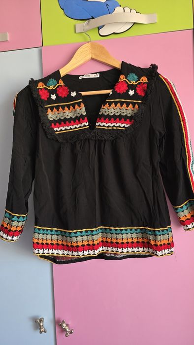 Vând bluza tip ie mărimea S