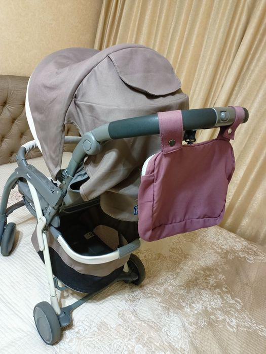 Продаётся коляска chicco