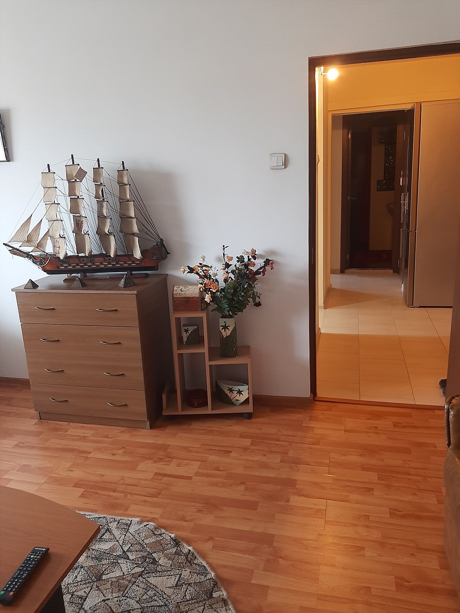 Apartament 2 camere , et. 4