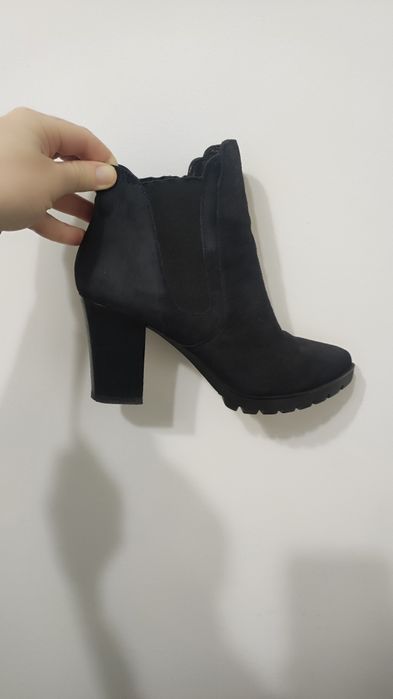 Ботильоны 36 размер Замша