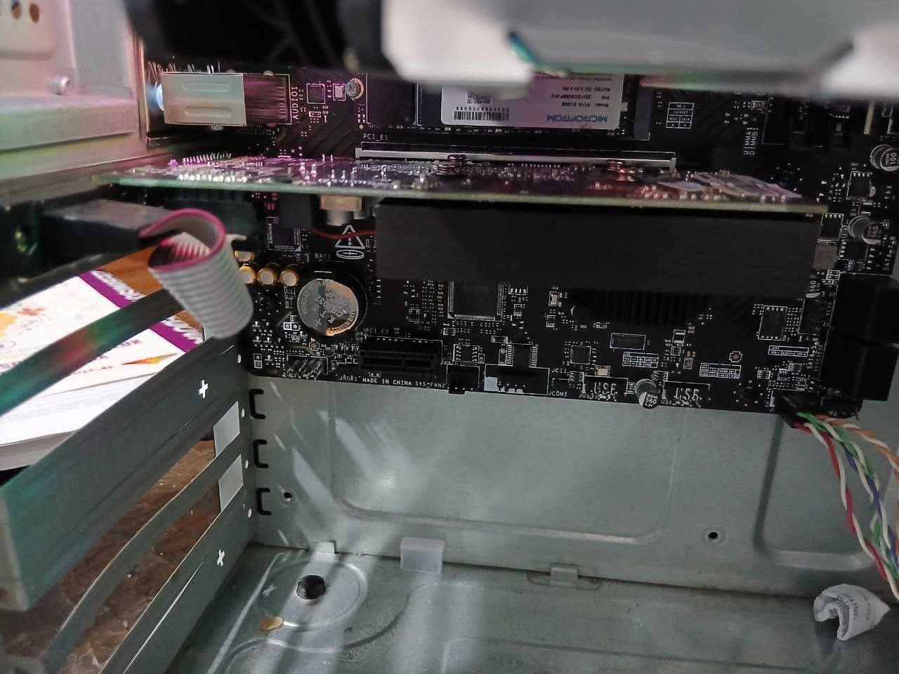 видекарта gt730 4gb от Winfox OEM.