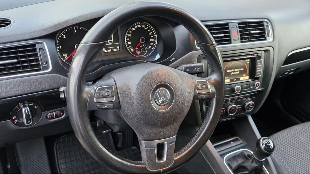 Vand Volksvagen Jetta ,2.0 TDI, an 2013