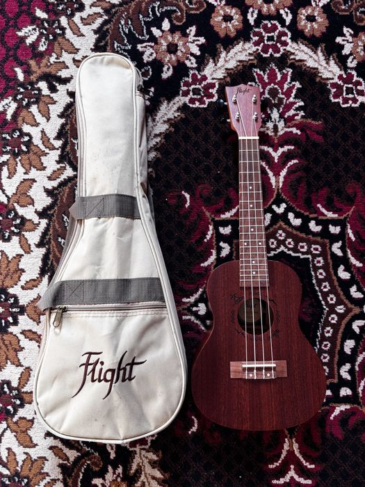 Продам укулеле концерт Flight NUC 310