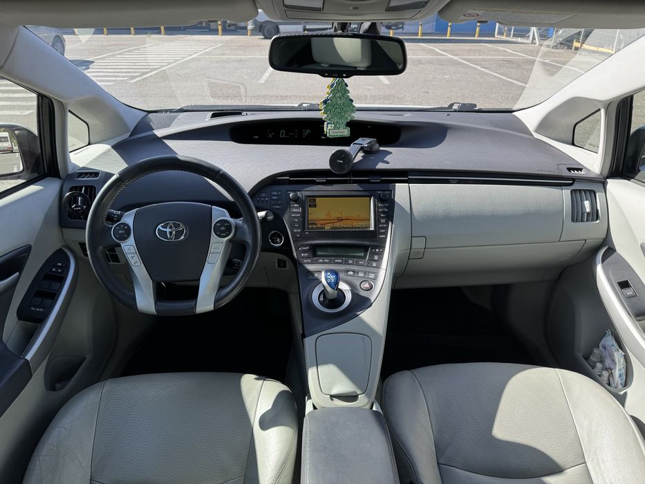Toyota Prius 3 Hybrid 2011