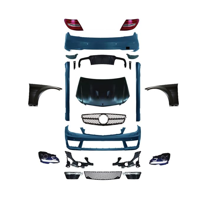 Бодикит за Mercedes C(W204) (2008-2011) към С63 facelift (2012+)