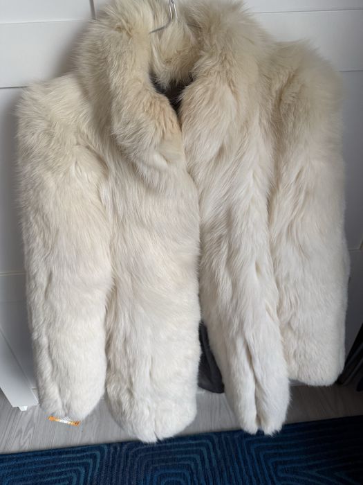Haine de blana naturala vulpe polara noua