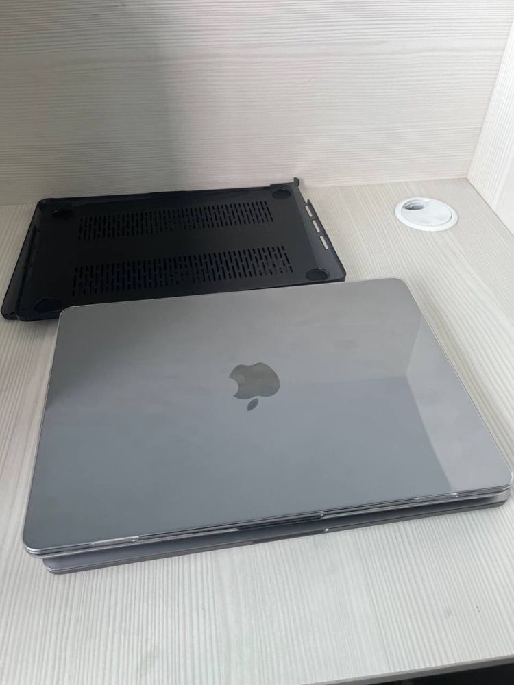 Macbook air 13 m2 2022год