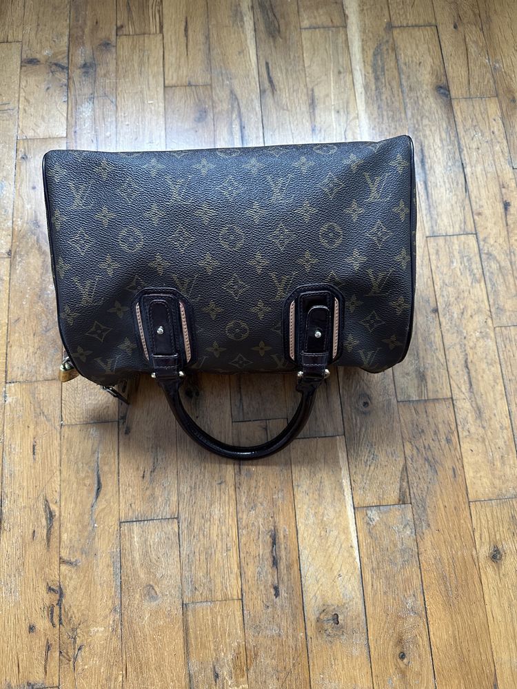 Louis Vuitton оригинална дамска чанта
