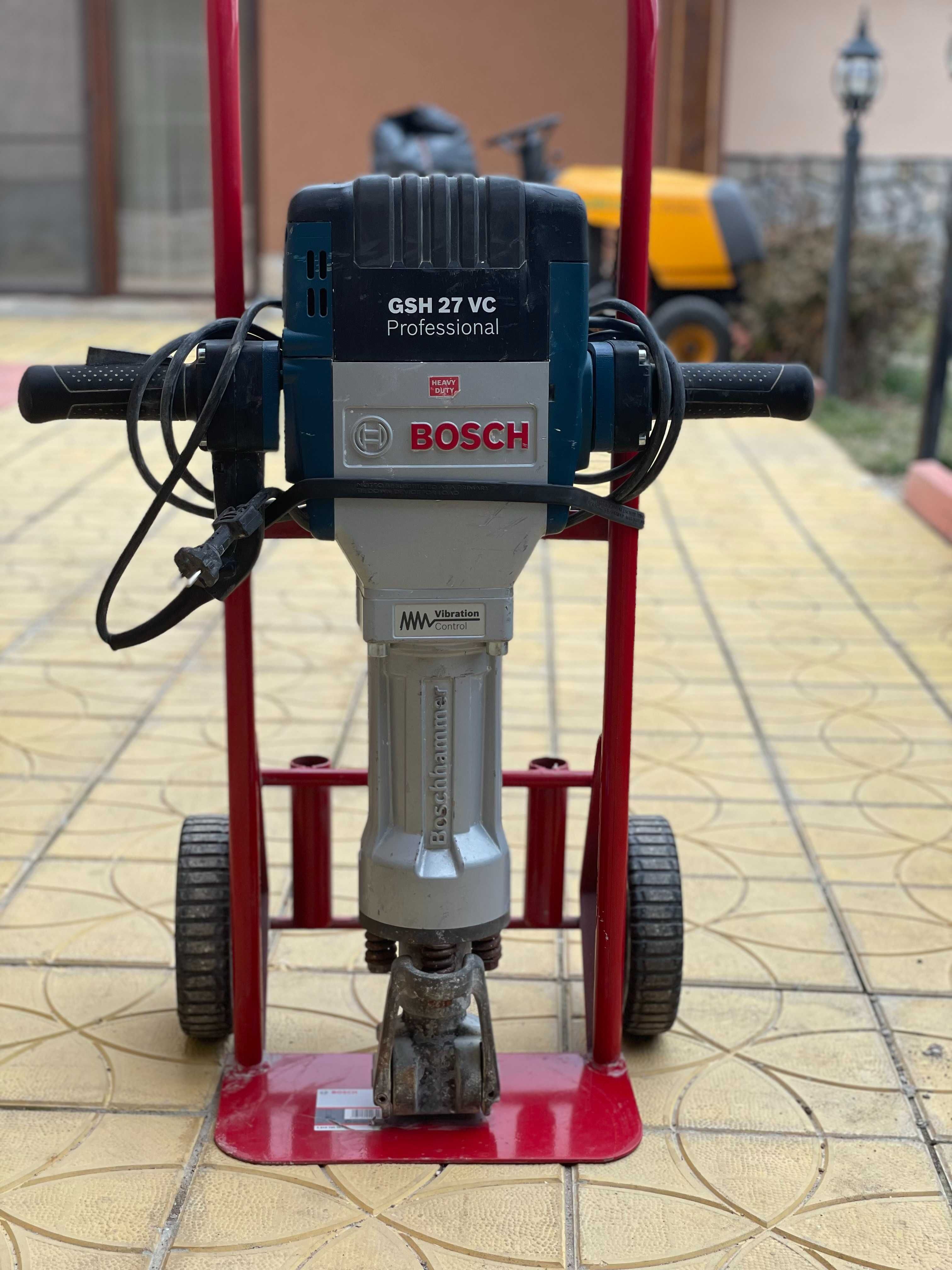 Къртач Bosch електрически шестостен, 2000 W, 62 J, GSH 27 VC