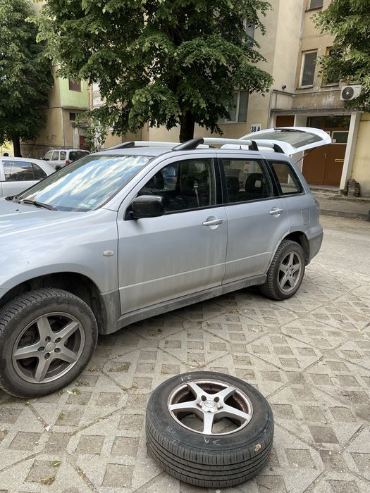 Mitsubishi Outlander 2.0 136. 2004 газ