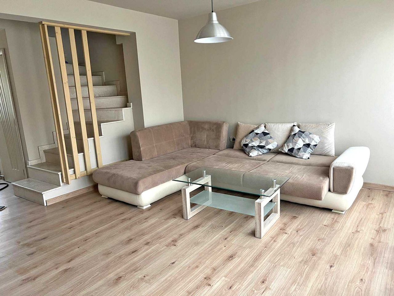 Дава се под наем Мезонет в Пловдив, Кършияка - 120 кв.м за 714 € - Снимка #6