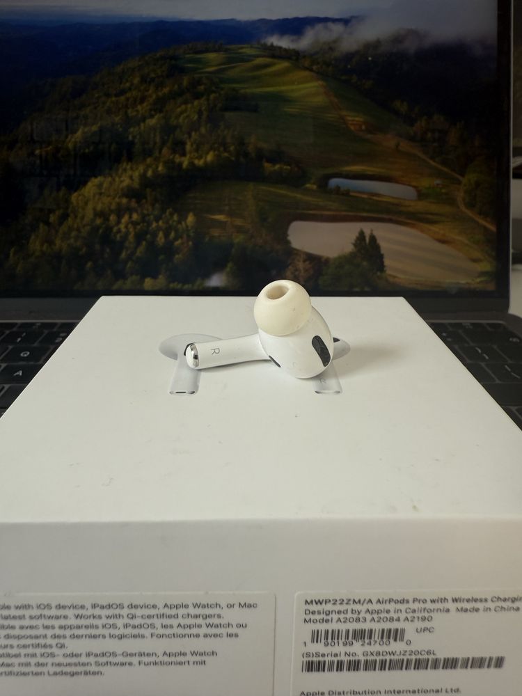 Apple Airpods Pro 2019 (MWP22ZM/A) дясна слушалка
