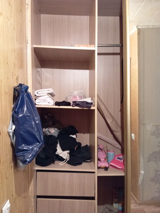 Продам шкаф-купе