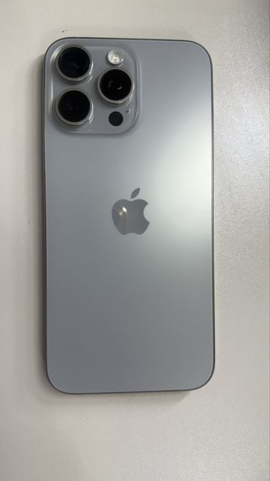 Iphone 15 pro max eSim