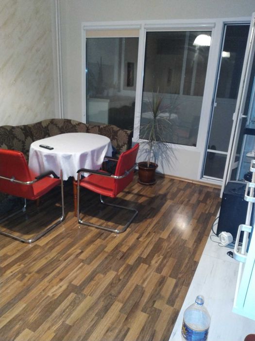 Двустаен апартамент в Дружба 2