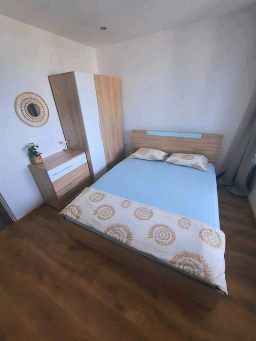 Дава се под наем Двустаен апартамент в Бургас, Зорница - 60 кв.м за 460 € - Снимка #4