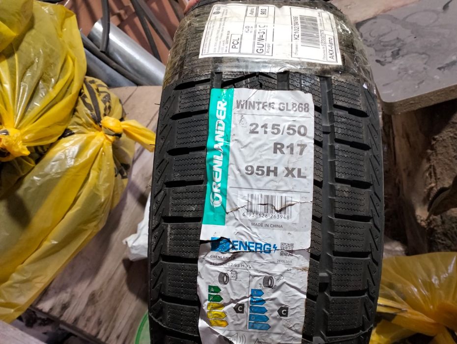 Новый зимний лепучка