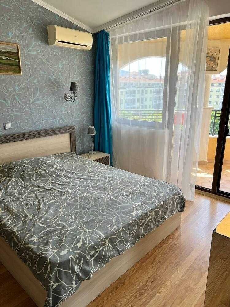 Продава се Двустаен апартамент в Царево - 87 кв.м за 1368 €/кв.м - Снимка #2