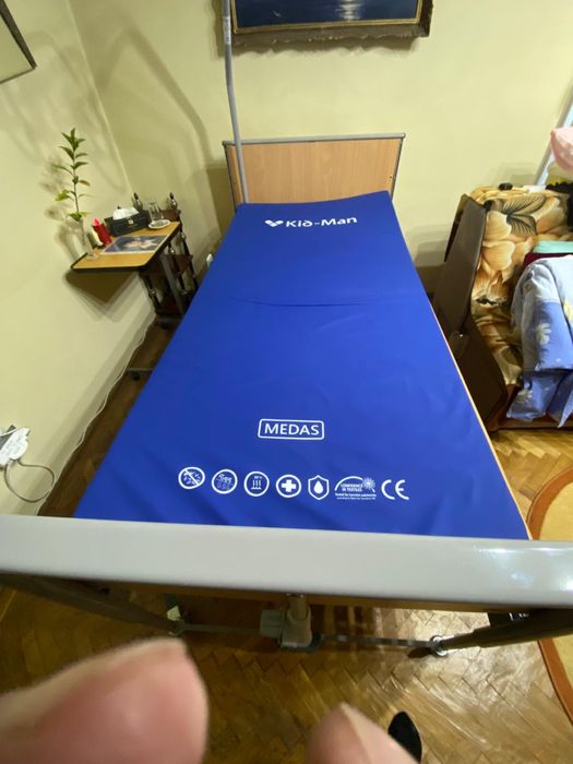 Vand pat electric pentru persoane cu dizabilități