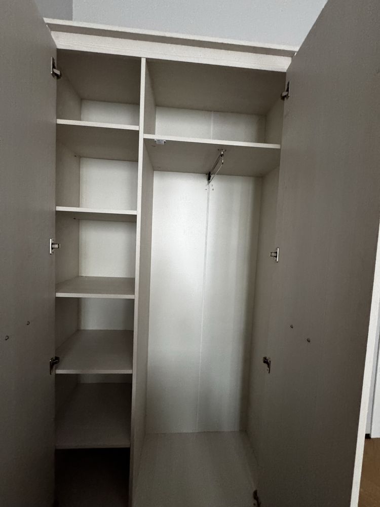 Продам шкаф почти новый