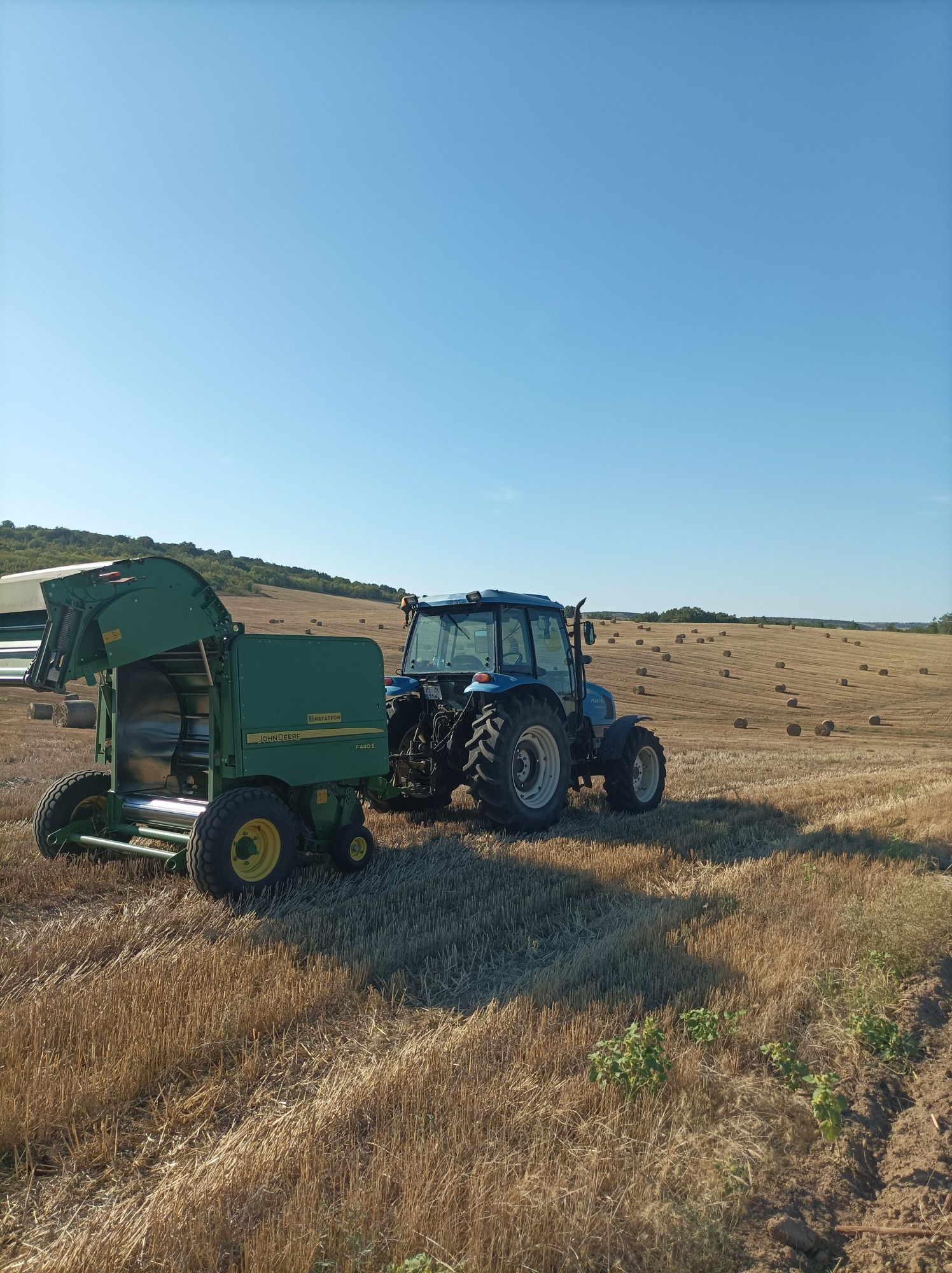 John Deere F440 E 120 см.