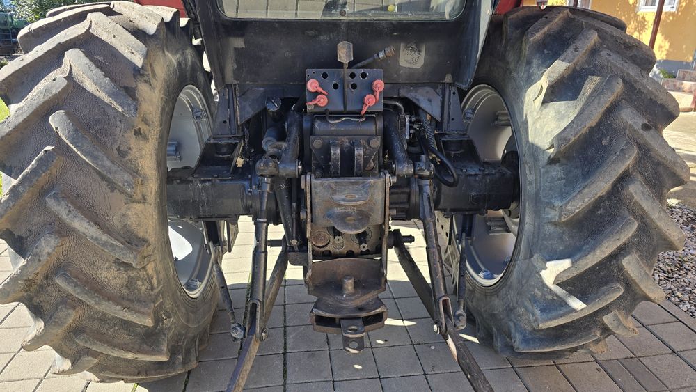 Tractor 4x4 Case 845 XL incarcator frontal international. fiat