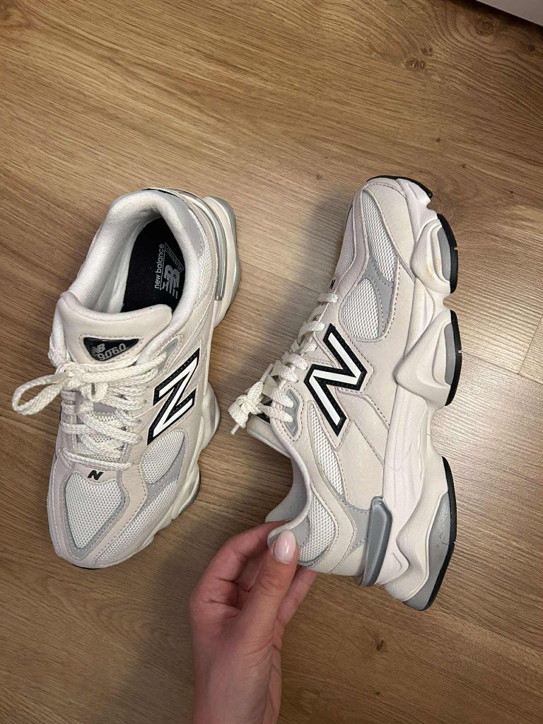 Спортни обувки New Balance 9060
