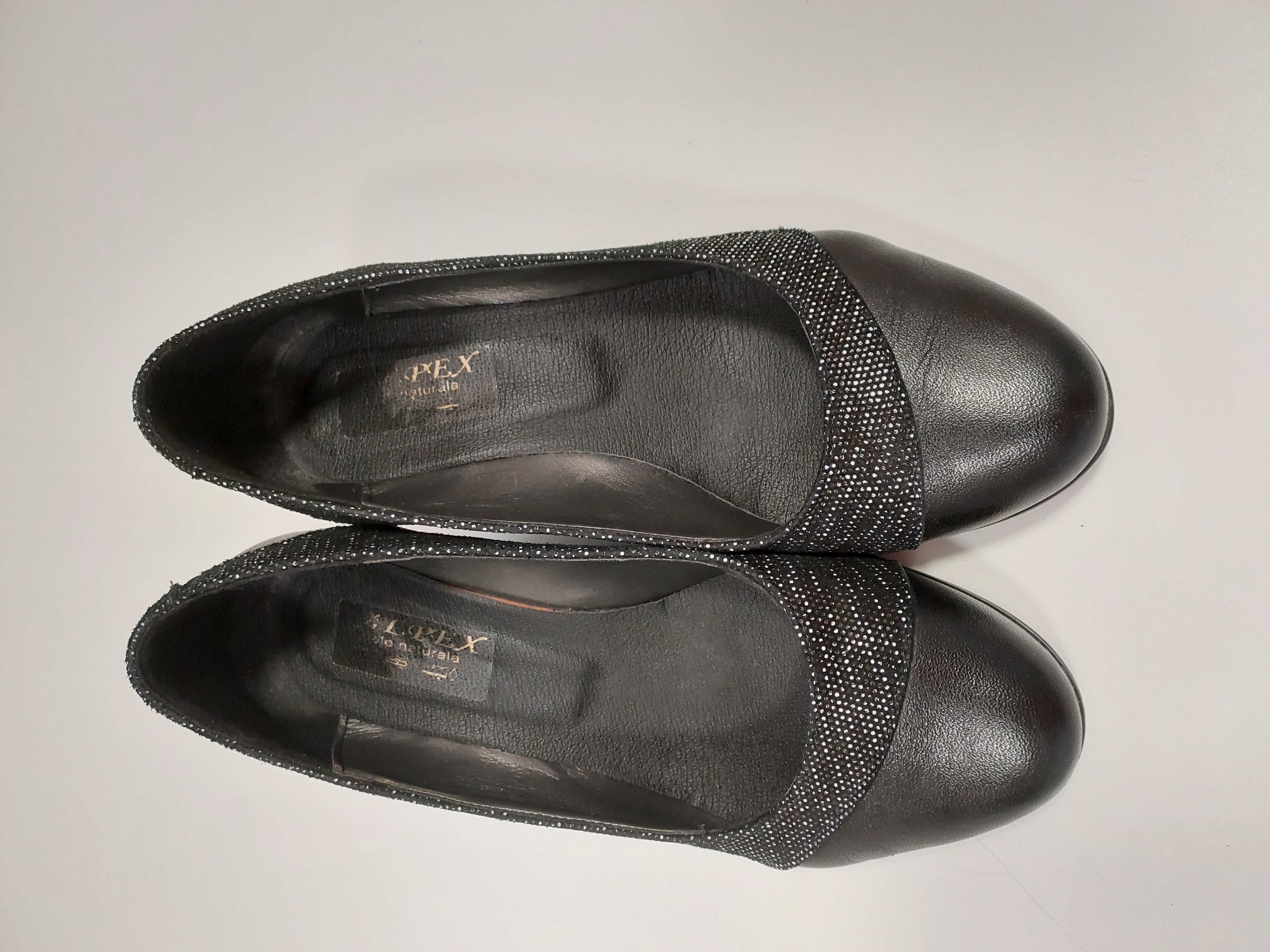 Pantofi din piele naturala neagra, masura 35