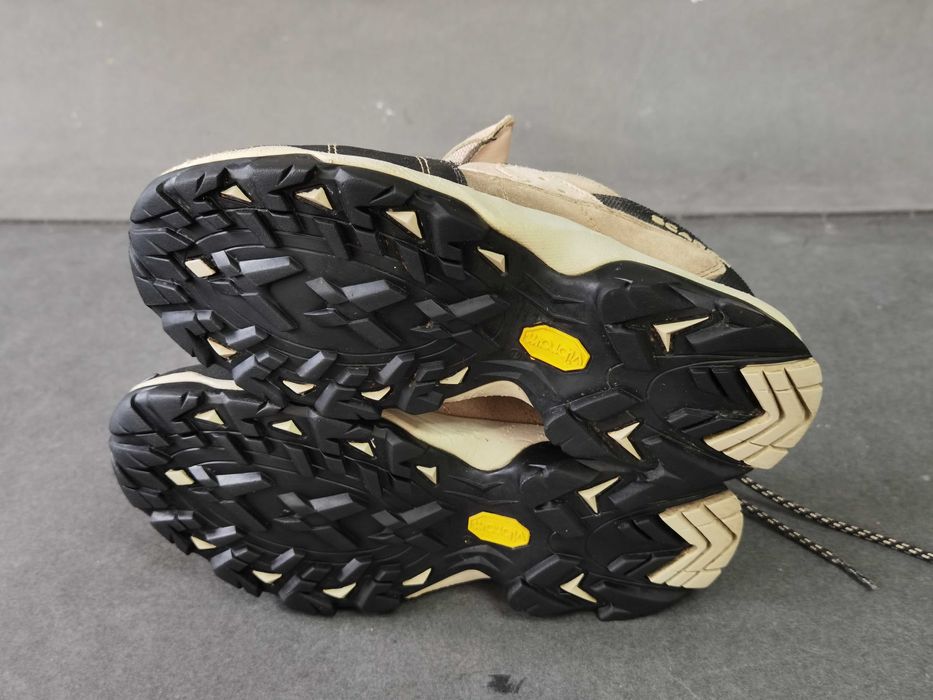 Bocanci piele  38 39 ghete munte copii SCARPA VIBRAM  ca Noi