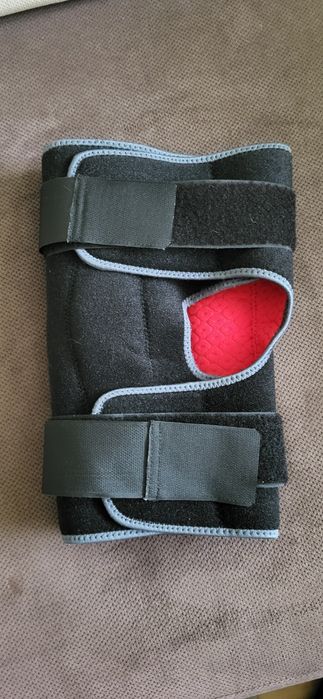 Orteza mobila genunghi cu tije metalice laterale