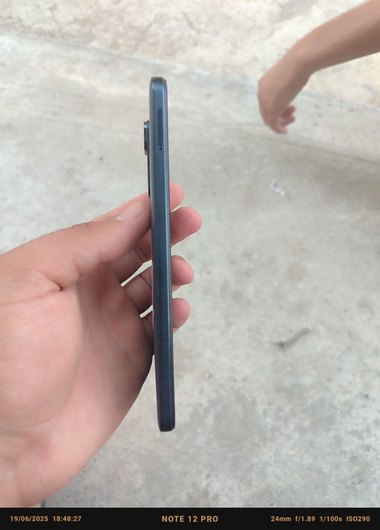 Redmi 11s holati ideal karobka dokumenti bor xotra 128 lik