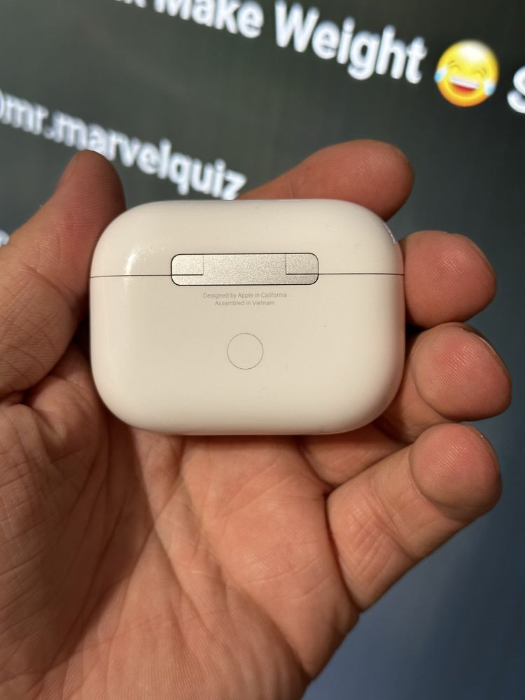 Кейс Airpods 2 Pro