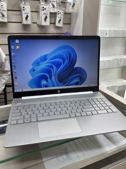 Ryzen 5 4500U 8/512 GB в отл сост. !!!