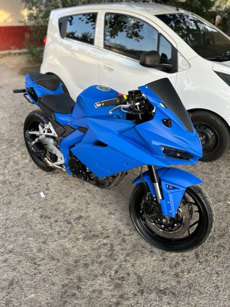 Kawasaci 400cc sportbike + ABS + SC project + shlem