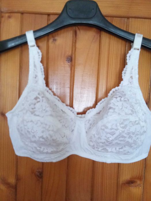 Sutien dantelat,  75 C
