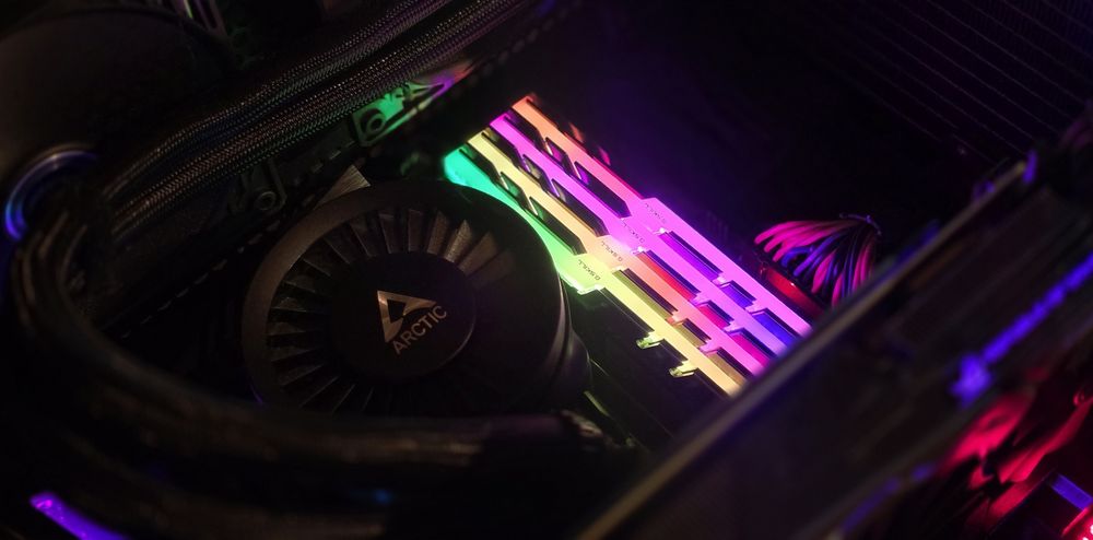 16GB RAM DDR4 3200MHz G Skill Trident Z RGB Full Box