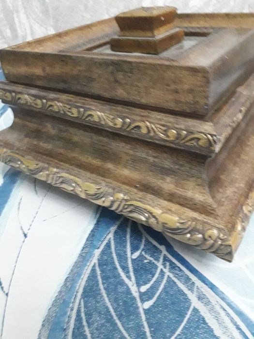 Продам шкатулку для украшения