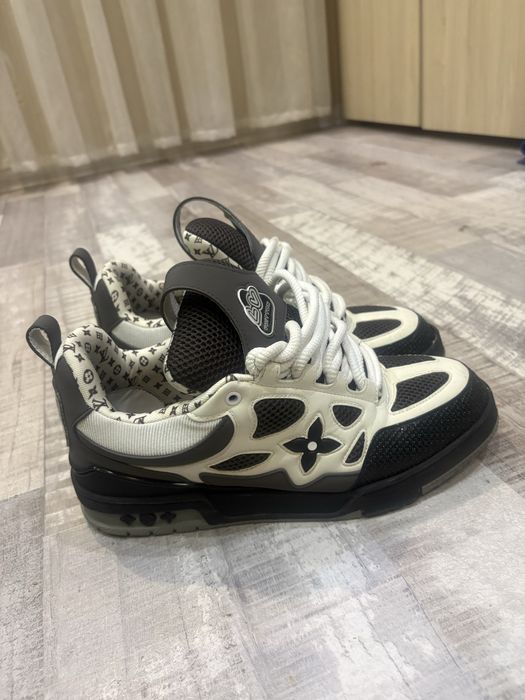 Lv arch lichtsneaker