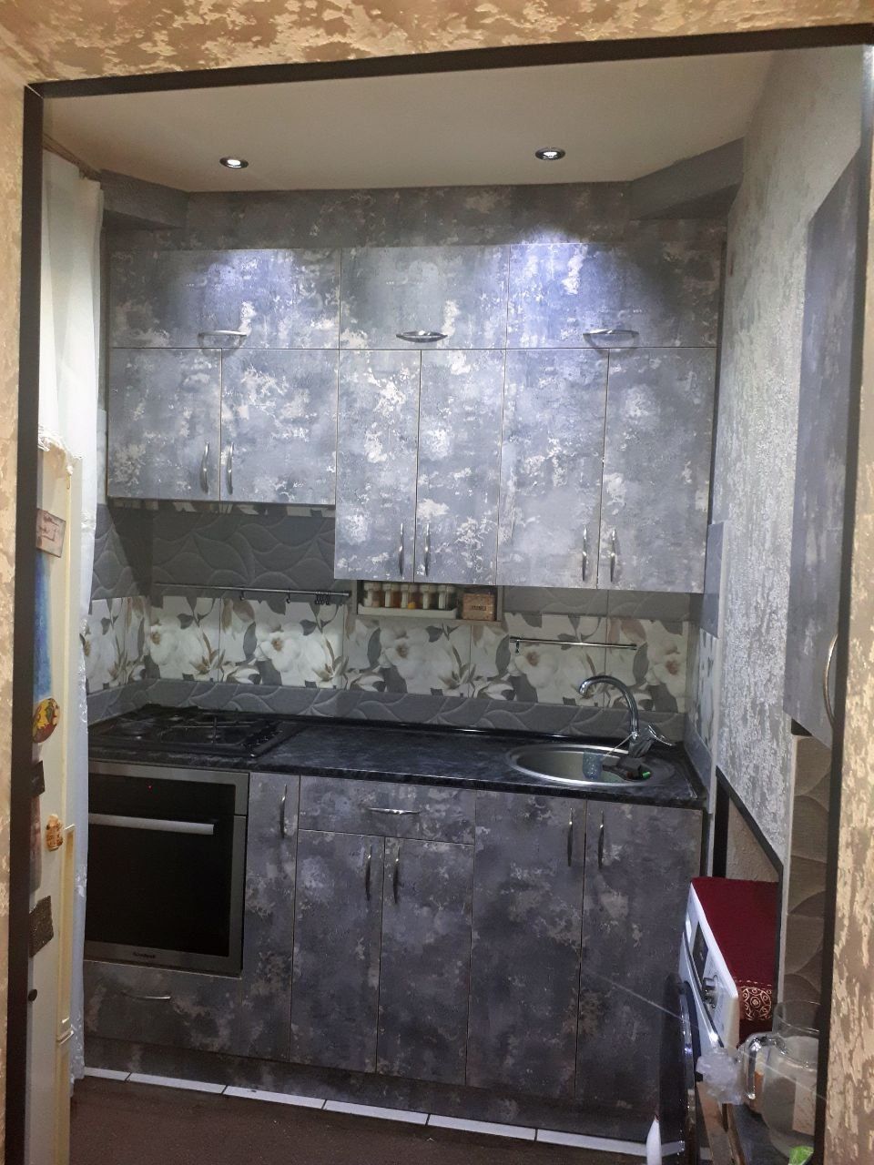 Продам квартиру Актепа Шайхонтохур район 1 комн 2*6 балкон