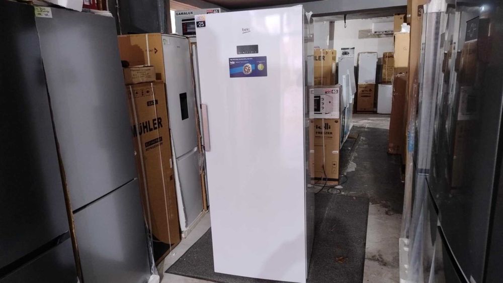 Чисто нов Вертикален Фризер BEKO-БЕКО 192 см 404 л AeroFlow™ No Frost
