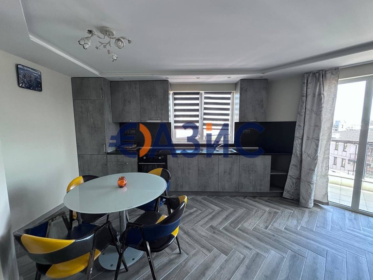 Двустаен апартамент в комплекс Omega Resort, 104 кв.м., Равда,