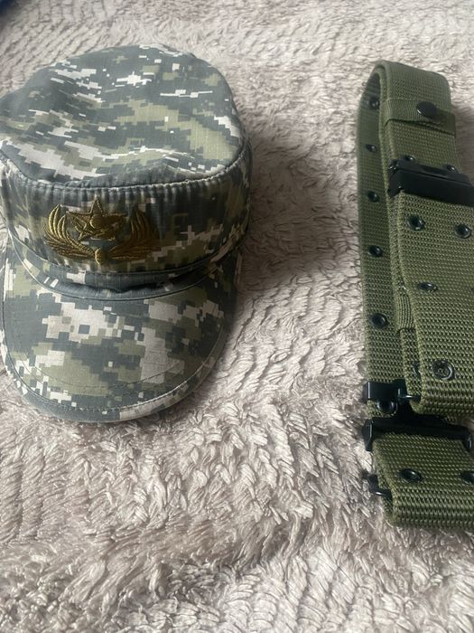 Кепка и ремень военная