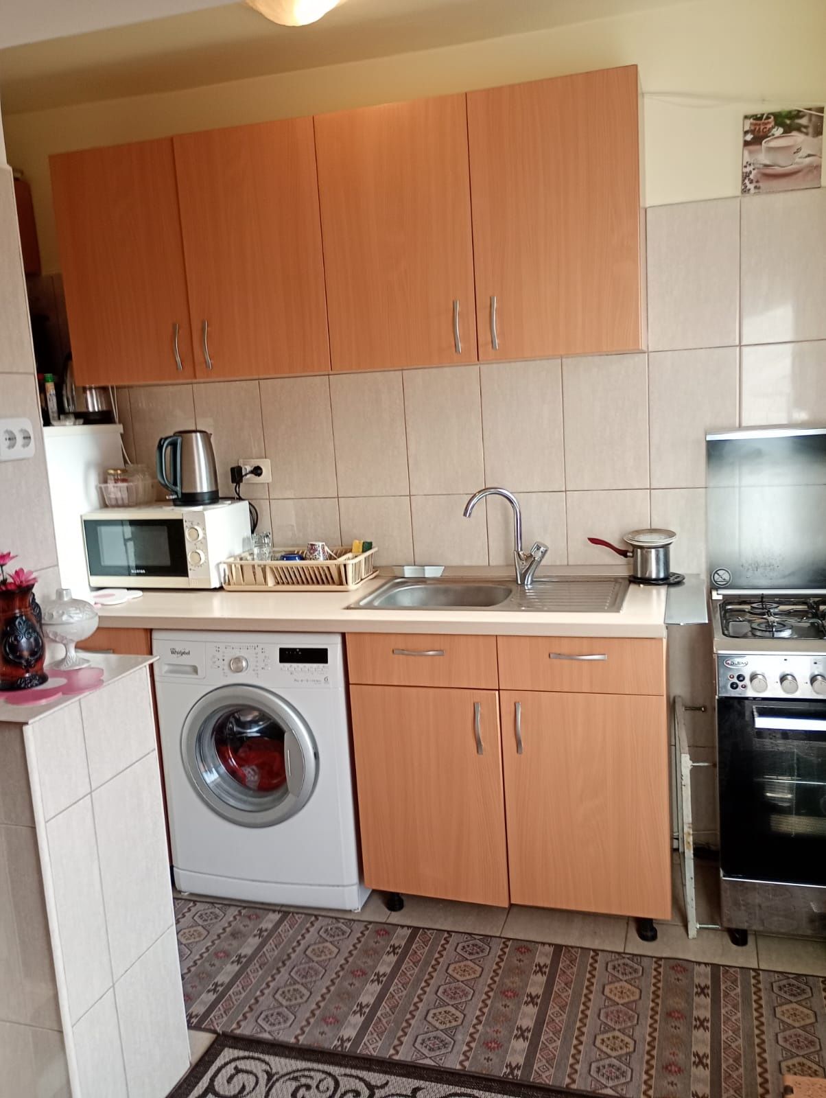 Închiriez apartament