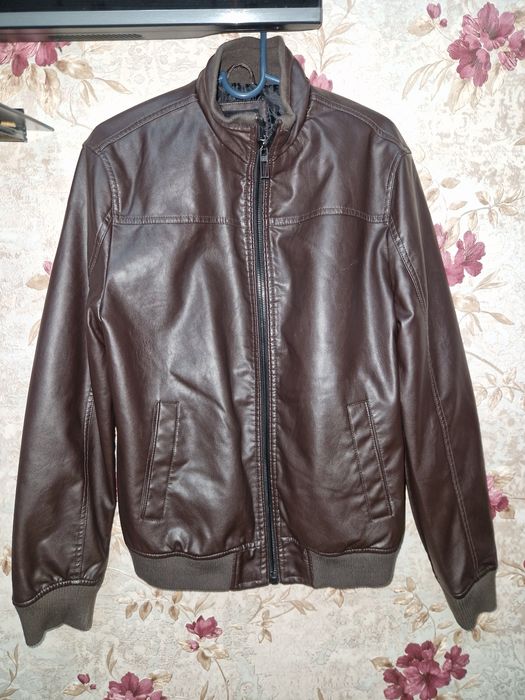 Куртка кожанная (Italia) размер М натуральная кожа