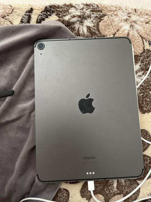 iPad Air 5 |  Cellular 2022 (5th gen)