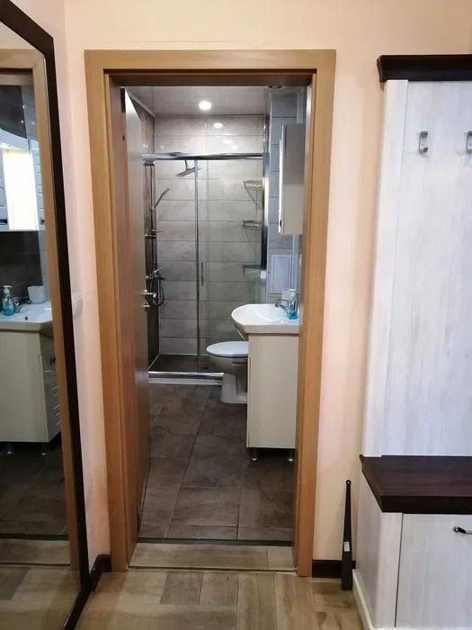 Дава се под наем Двустаен апартамент в Пловдив, Център - 54 кв.м за 375 € - Снимка #5