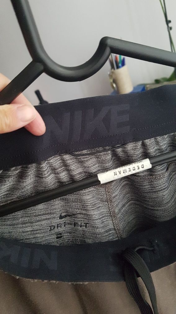 pantaloni    Nike