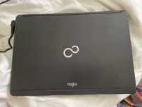 Компютър Fujitsu Lifebook S761